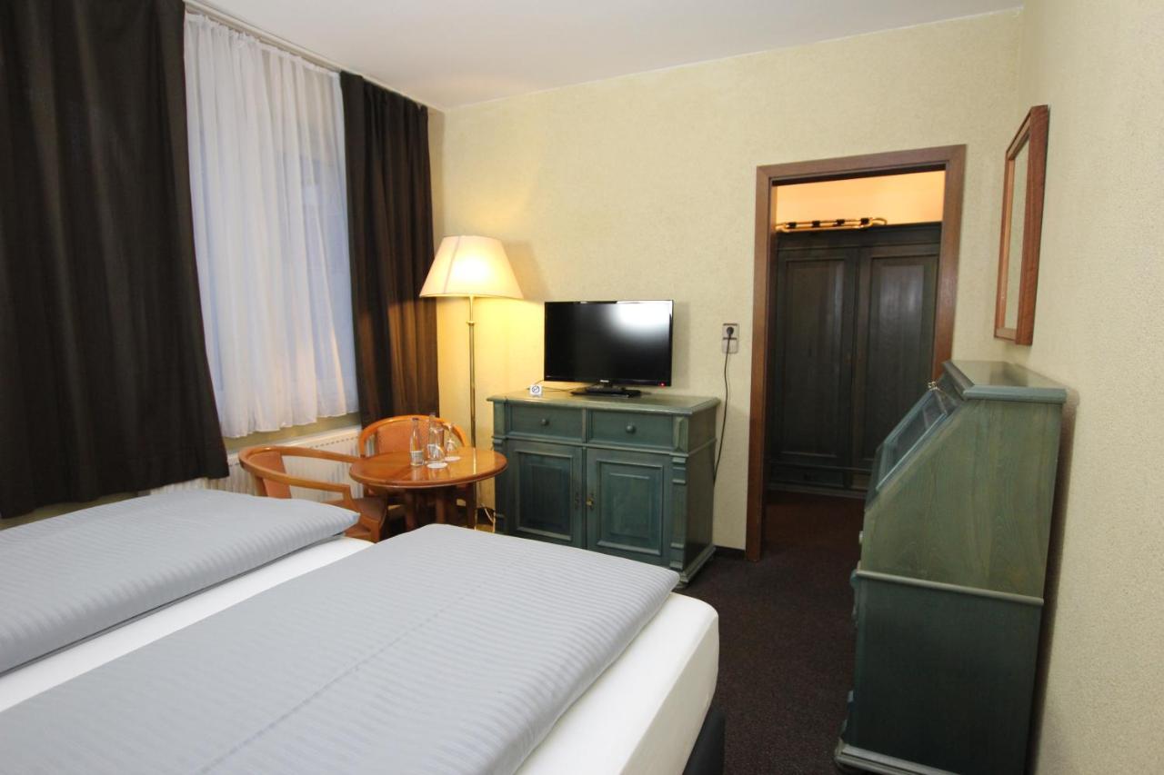 Hotel Restaurant Zur Linde Паттензен Экстерьер фото